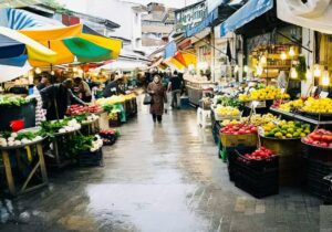 بازار رشت  قلب تپنده اقتصاد و فرهنگ گیلان