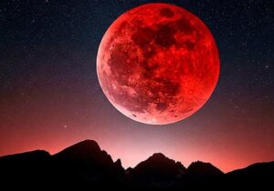 ماه خونین در آسمان ایران ؛ فرصتی نادر برای تماشای خسوف کامل ماه