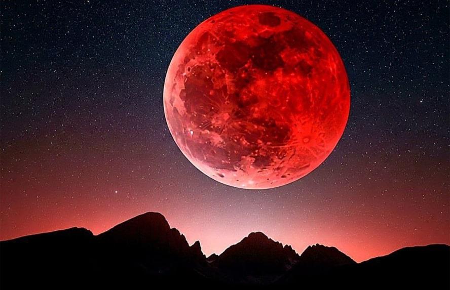 ماه خونین در آسمان ایران ؛ فرصتی نادر برای تماشای خسوف کامل ماه